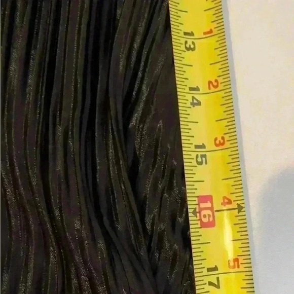 A New Day Black Pleated Polyester Blouse (Size XXL) - Picture 5 of 9